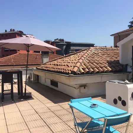 Olympia Terrace House דירה *